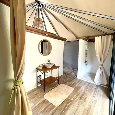Soap Lady And Fethiye Bed & Breakfast Faralya